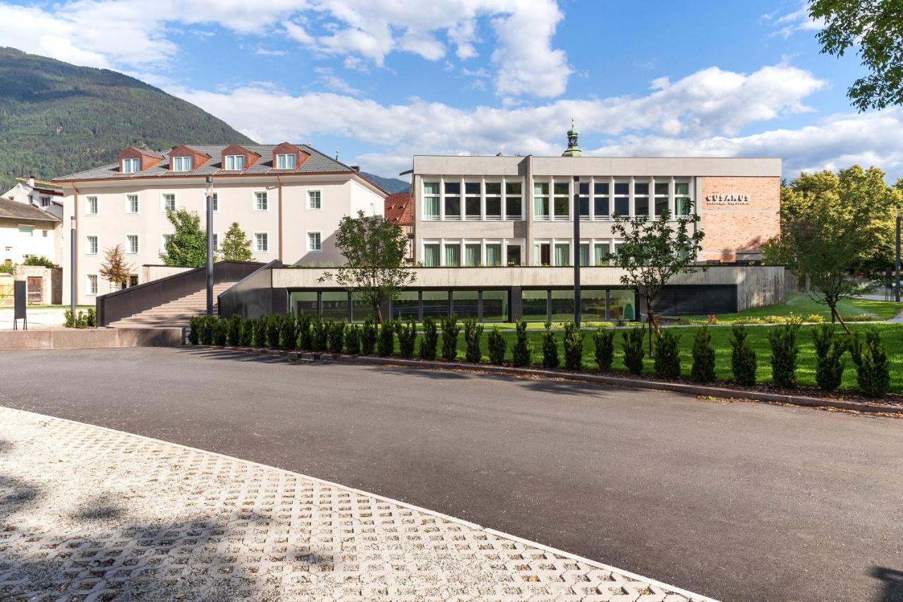 Cusanus Akademie - Accademia Cusanus Брессаноне Экстерьер фото